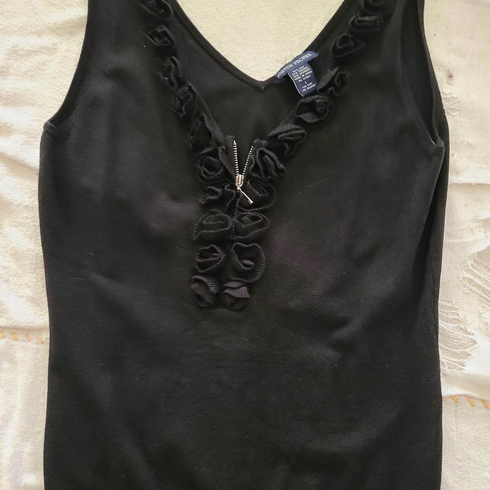 Boston Proper Sleeveless sweater sz L silk